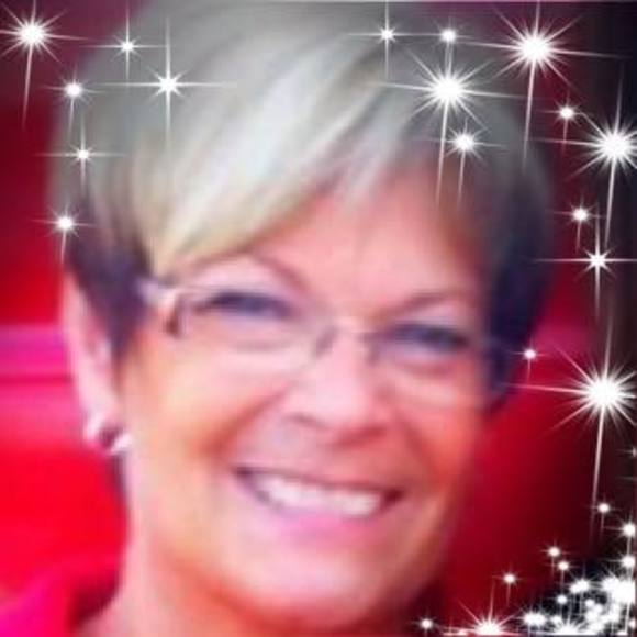 Poshmark profile picture for @pappy